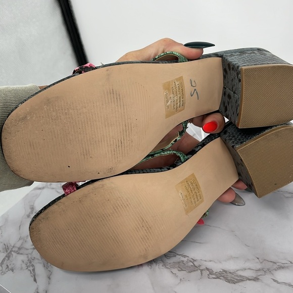 STEVE MADDEN Issy Strappy Block Heel Sandal Multicolor‎ Snakeskin Print Sz 9.5 M - Picture 7 of 9